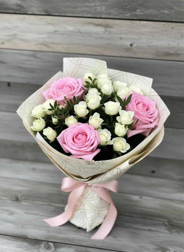 Букет цветов из: Розы в Заокском