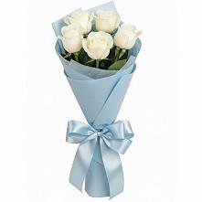 Букет 5 Белых роз Проуд в Заокском