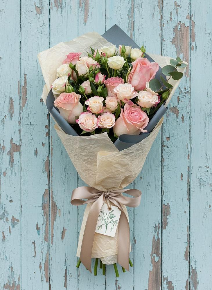 Букет цветов из: Розы в Заокском