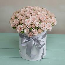 Цветочная композиция из Розы в шляпной коробке в Заокском