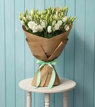 Букет цветов из:  Лизиантусы в Заокском