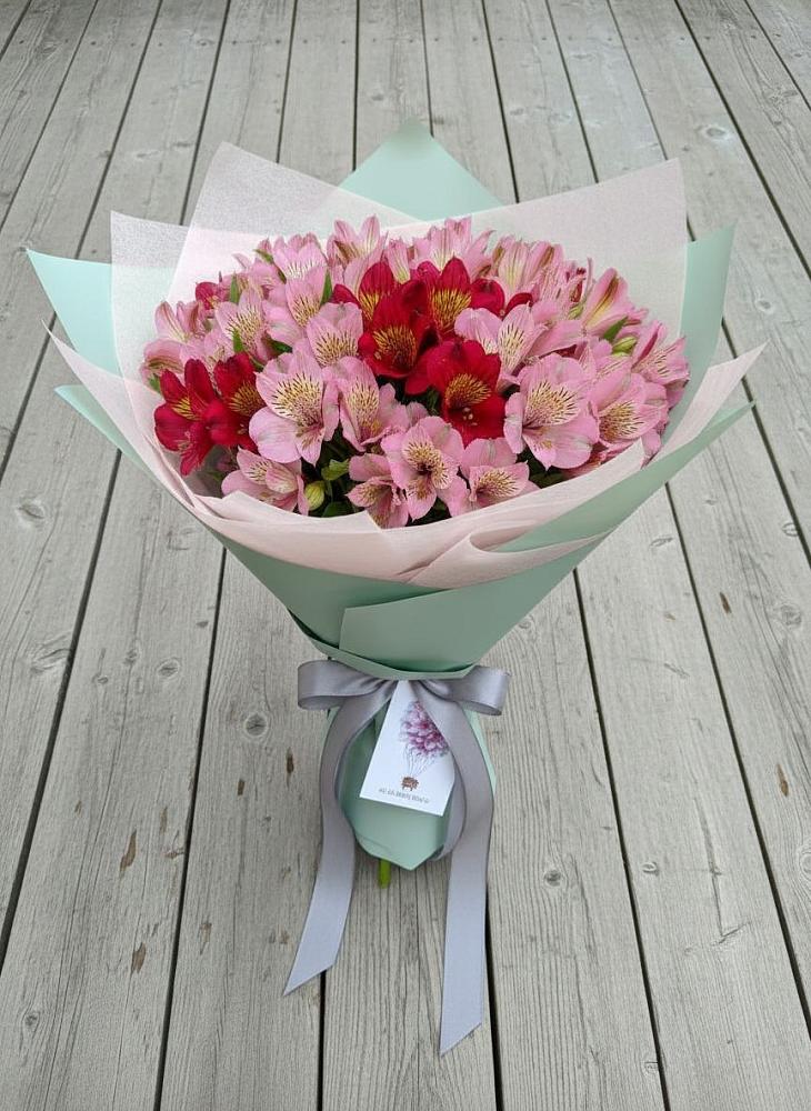 Букет цветов из: Альстромерии в Заокском