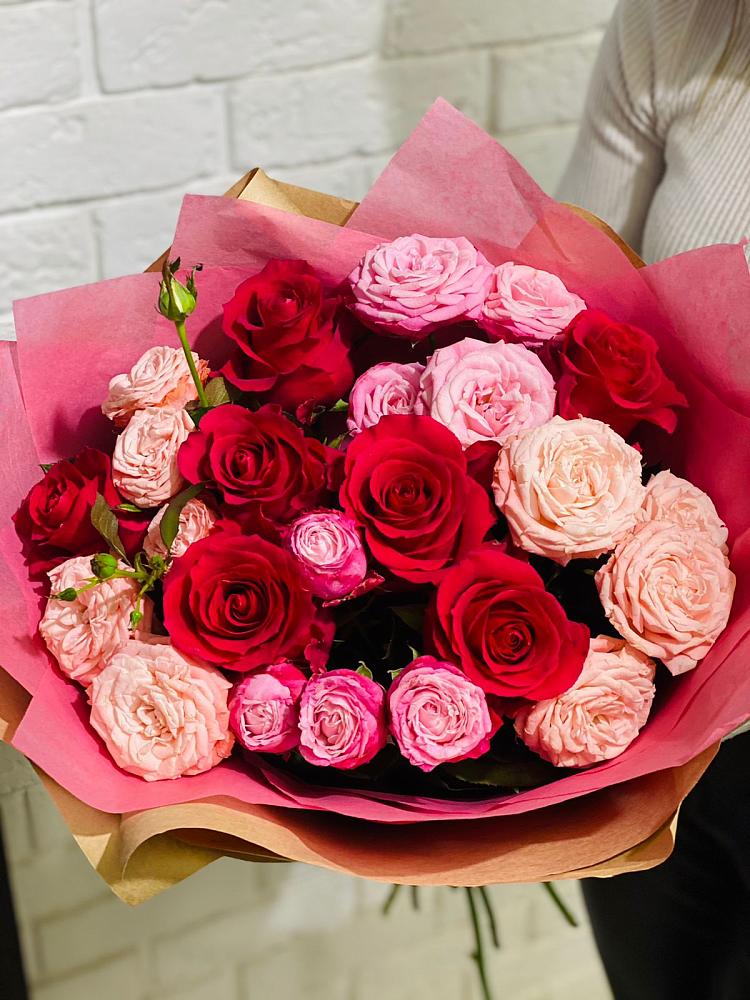 Букет цветов из: Розы в Заокском