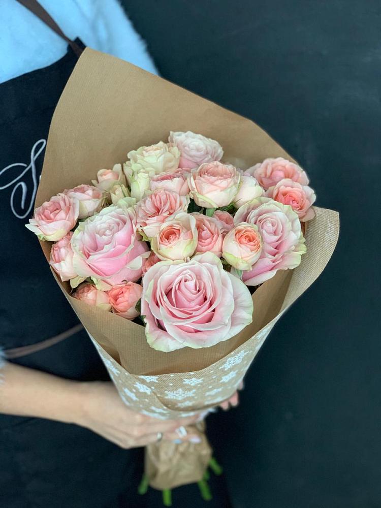 Букет цветов из: Хризантемы и Розы в Заокском