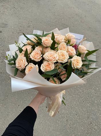 Букет Кремовые розы Латте в Заокском