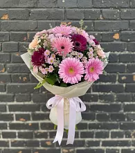 Букет цветов из:  Герберы и Хризантемы в Заокском