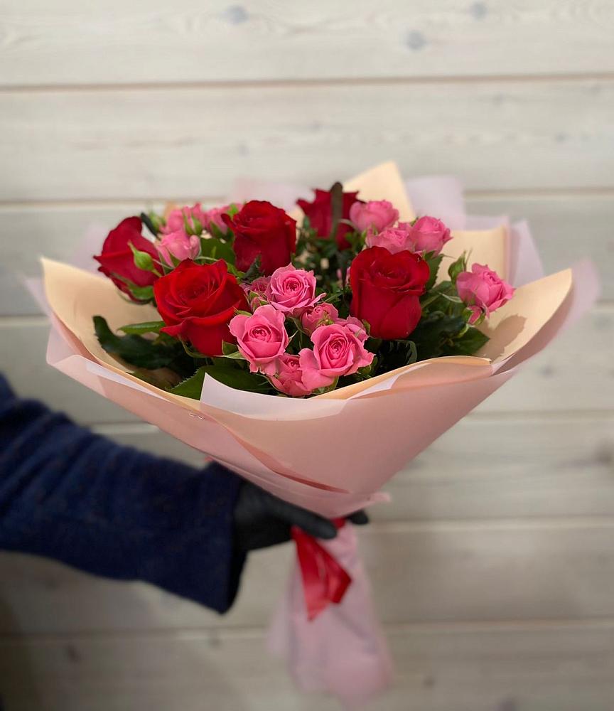 Букет цветов из: Розы в Заокском