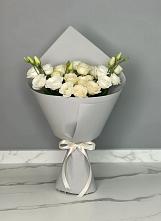 Букет цветов из:  Розы и Лизиантусы #REPLACE_PRED# Заокском